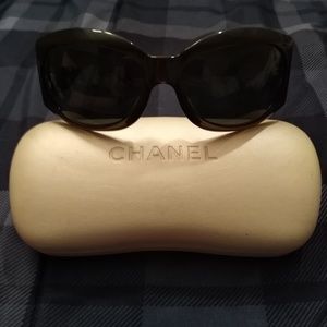Women's Chanel sunglasses